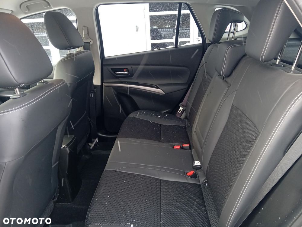 Suzuki SX4 S-Cross - 13