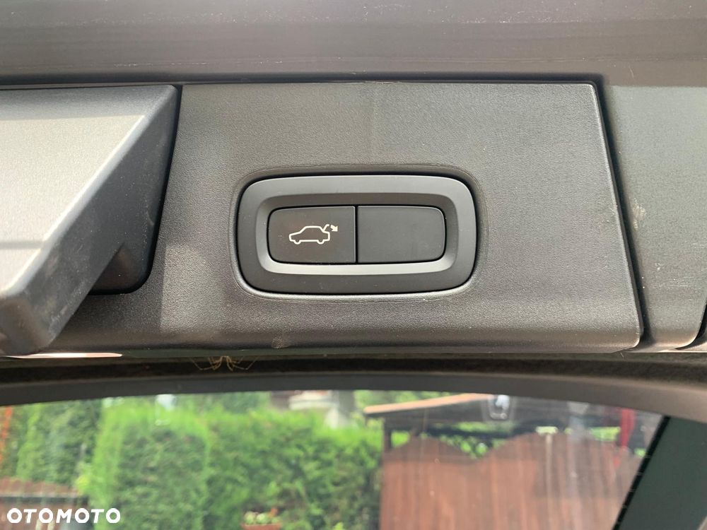 Volvo V90 D5 AWD Inscription - 10