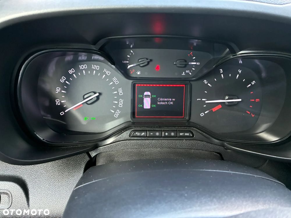 Toyota Proace City Verso 1.5 D-4D Business - 26