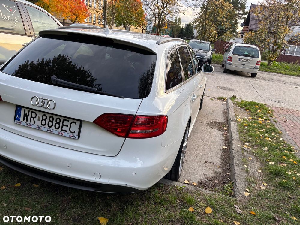 Audi A4 - 4