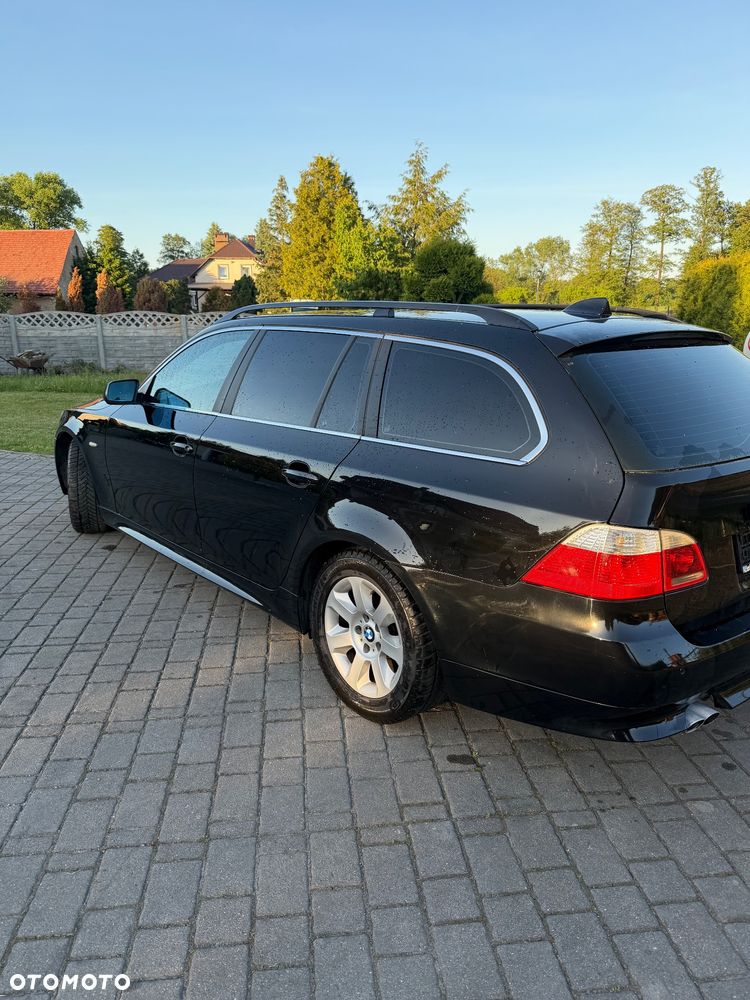 BMW Seria 5 525d - 3