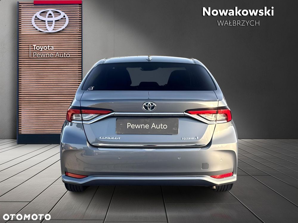 Toyota Corolla 1.8 Hybrid Comfort - 9