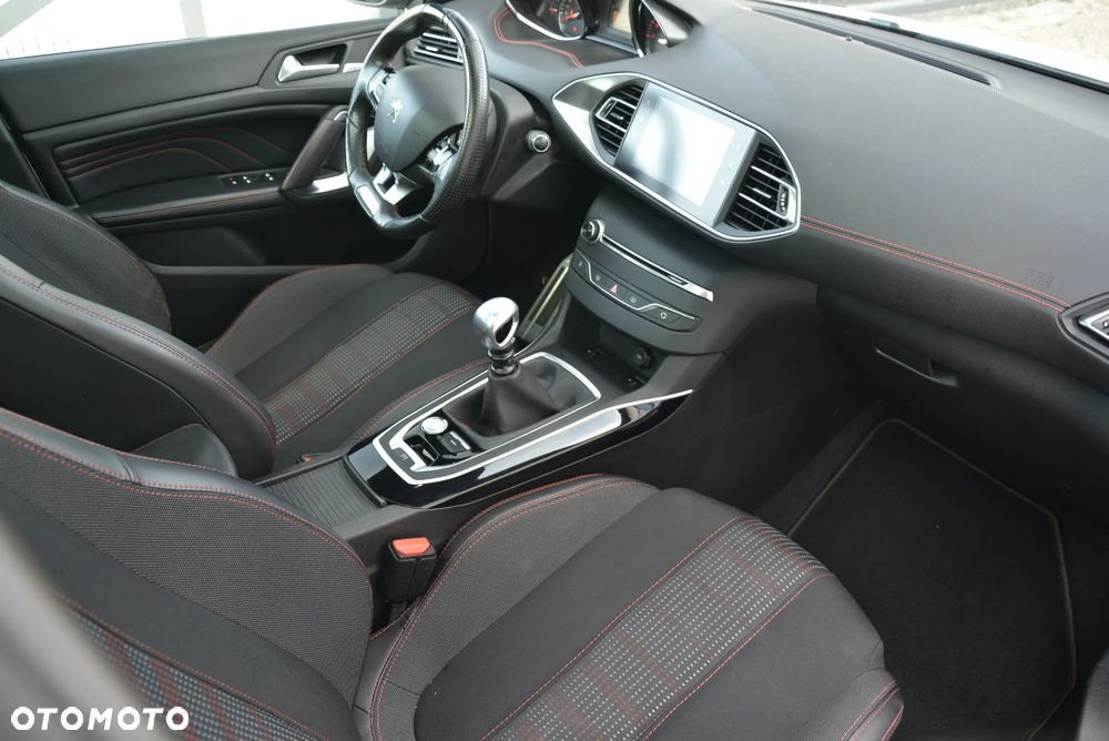 Peugeot 308 BlueHDi 150 Stop & Start GT-Line Edition - 34