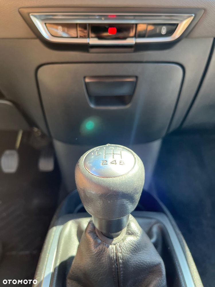 Citroën C4 Picasso 1.6 e-HDi Exclusive - 23