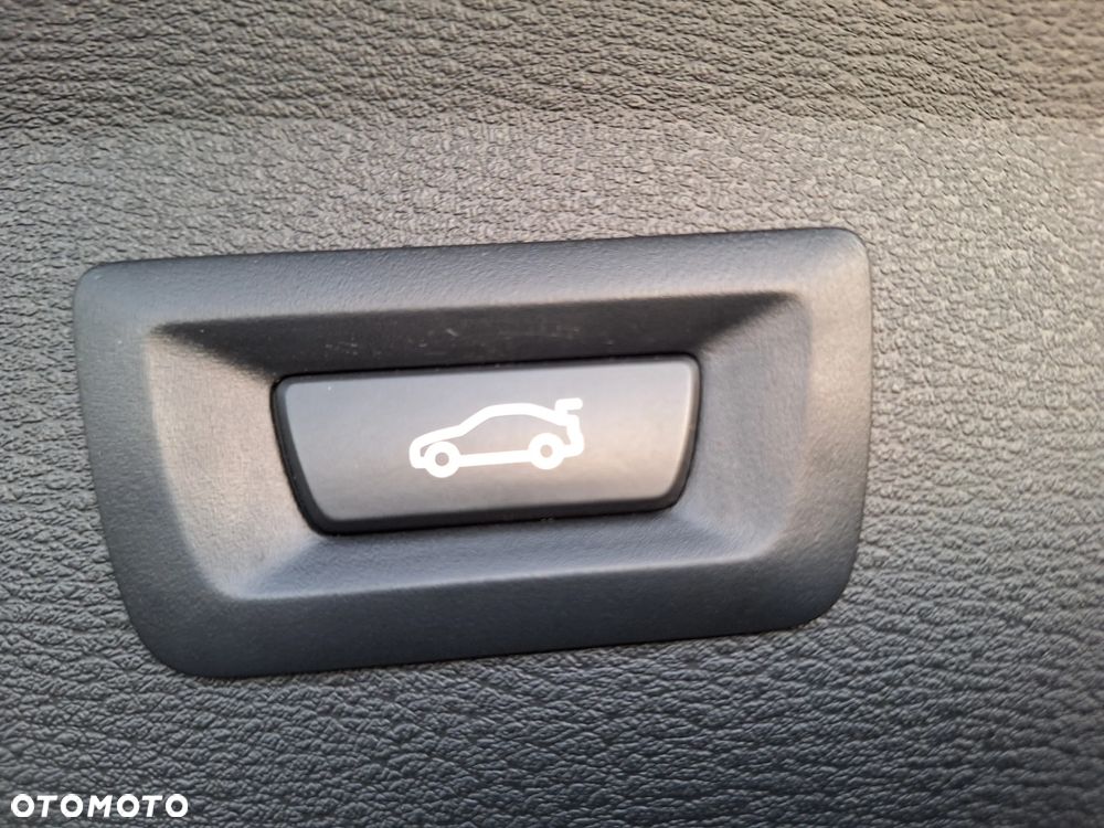 BMW X1 sDrive16d Advantage - 21