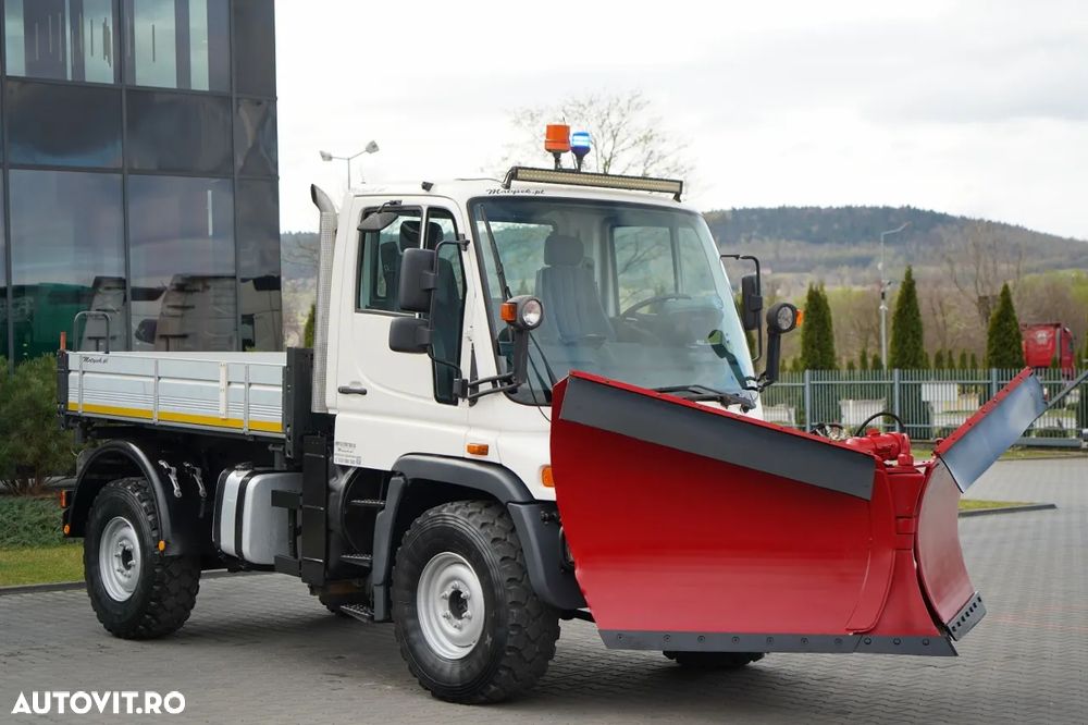 Mercedes-Benz UNIMOG U300 / 4X4 / BASCUNĂTOR 3 LATE / PLUG / MUNICIPAL / CUPLĂRI HIDRAULICE / EPS + AMBREIAJ - 4