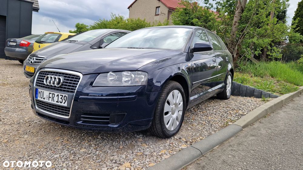 Audi A3 Sportback 1.6 Attraction - 1