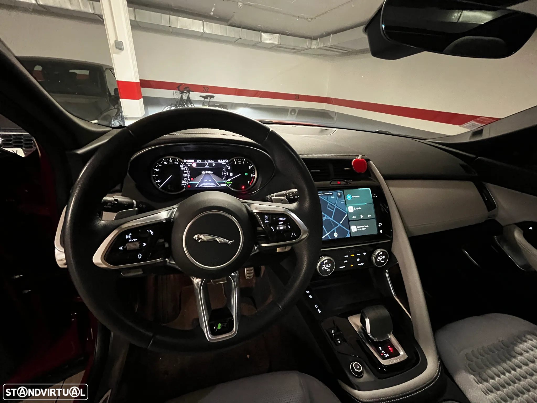 Jaguar E-Pace - 11