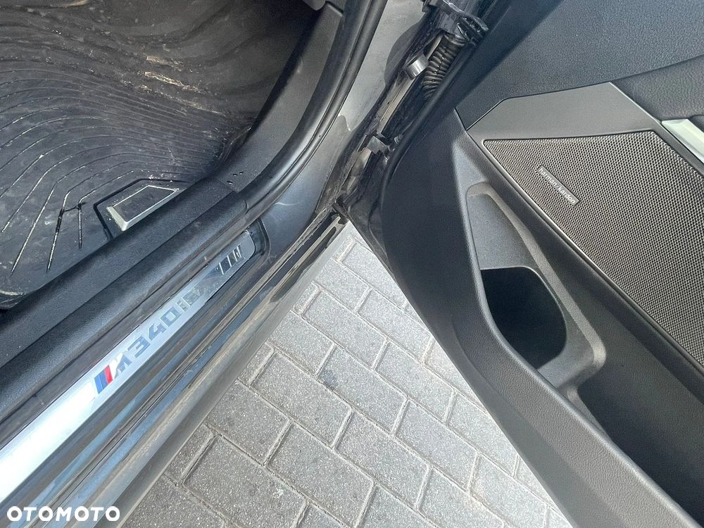 BMW Seria 3 M340i xDrive - 7