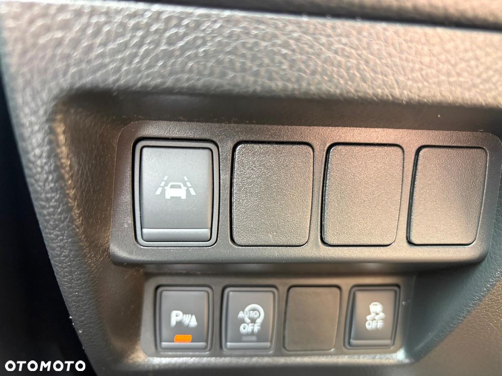 Nissan Qashqai 1.5 dCi N-WAY - 11