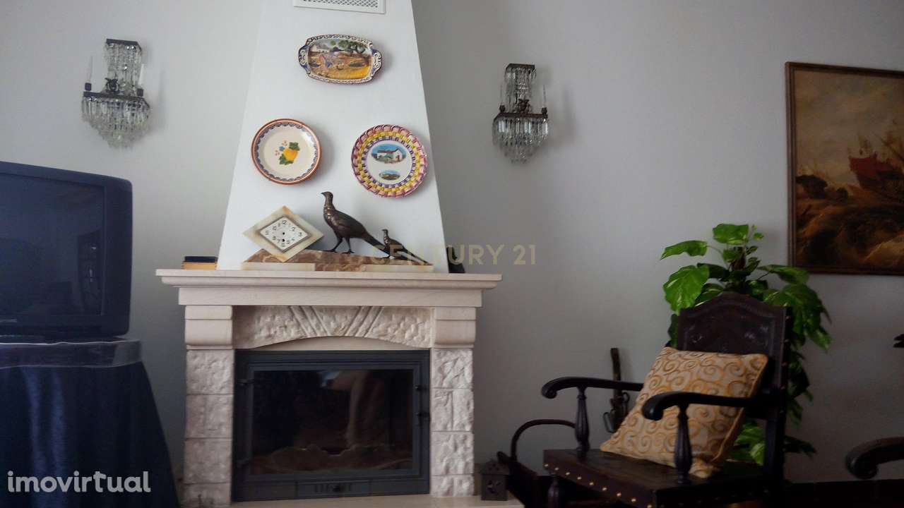 Apartamento T2 (convertido em T3) com Lic. AL - Grande imagem: 5/56