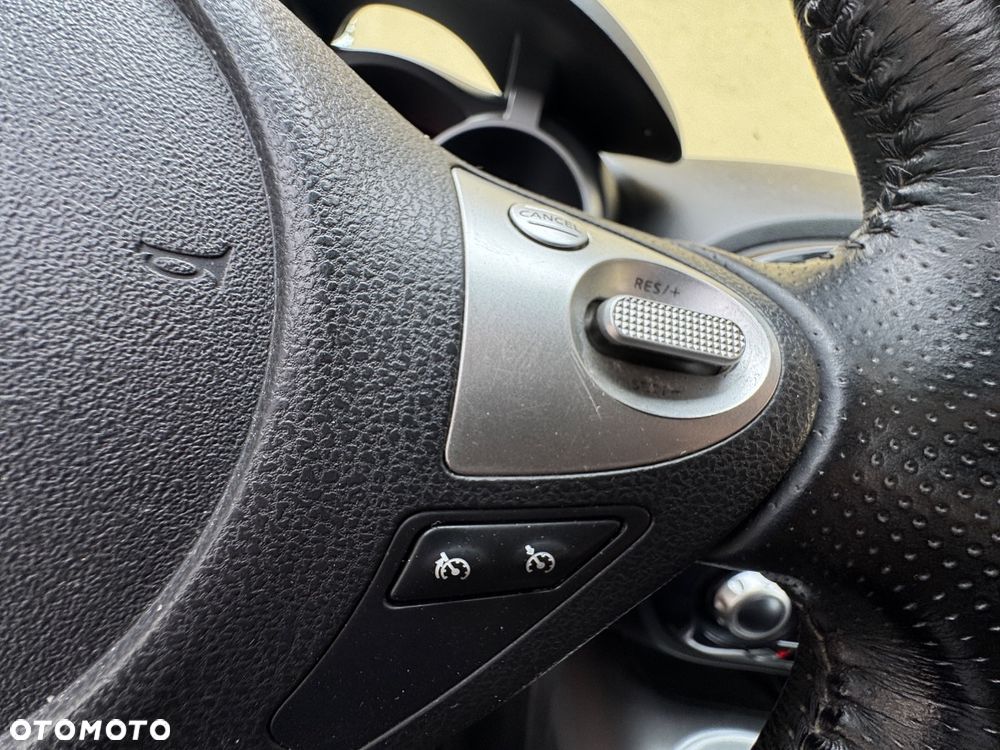 Nissan Juke 1.6 Tekna - 12