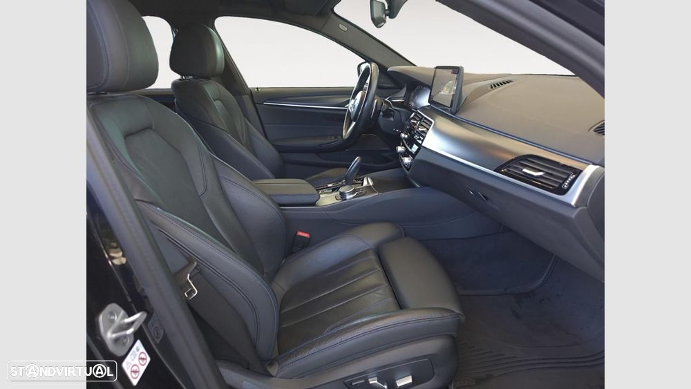 BMW 530 e Pack M - 2