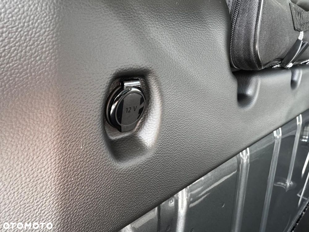 Ford transit-connect - 22