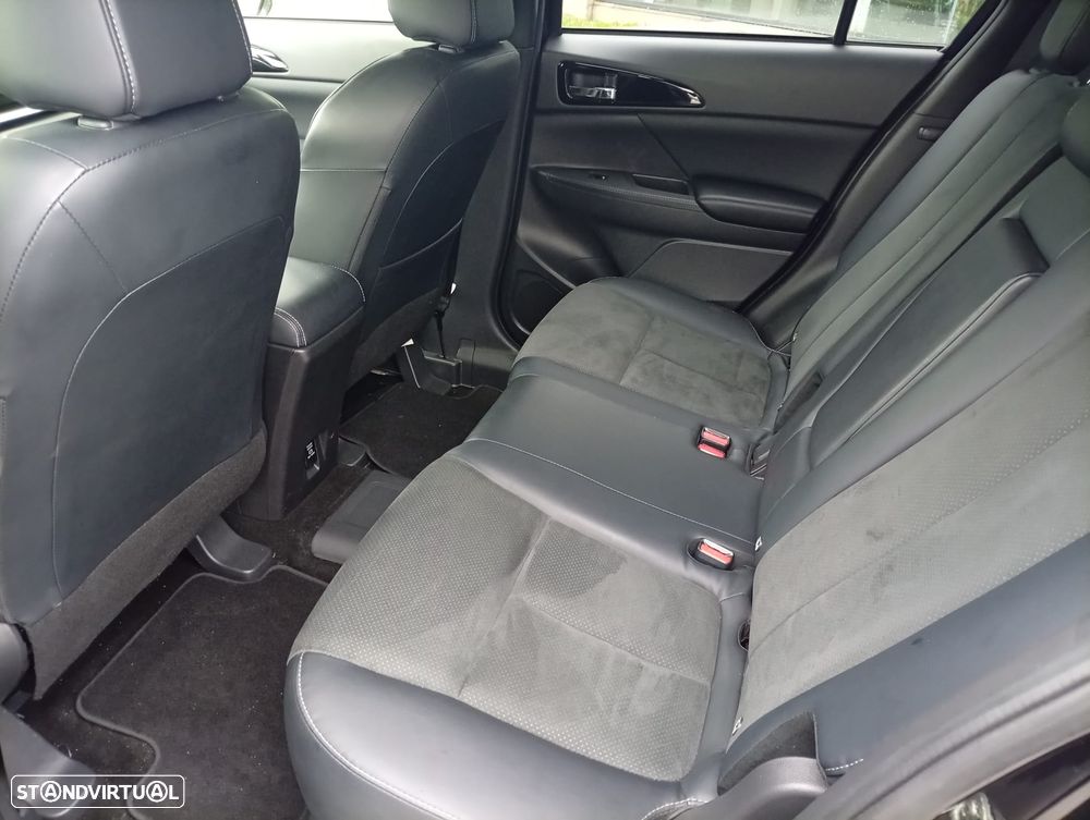 Mitsubishi Eclipse Cross 2.4 PHEV eStyle - 4