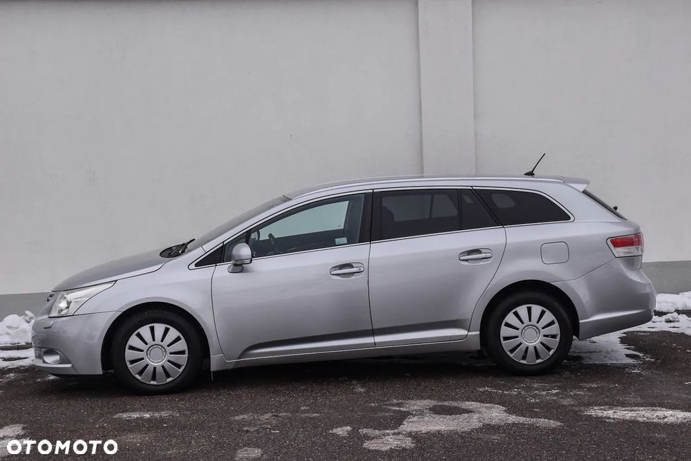 Toyota Avensis 2.0 D-4D Platinium - 16