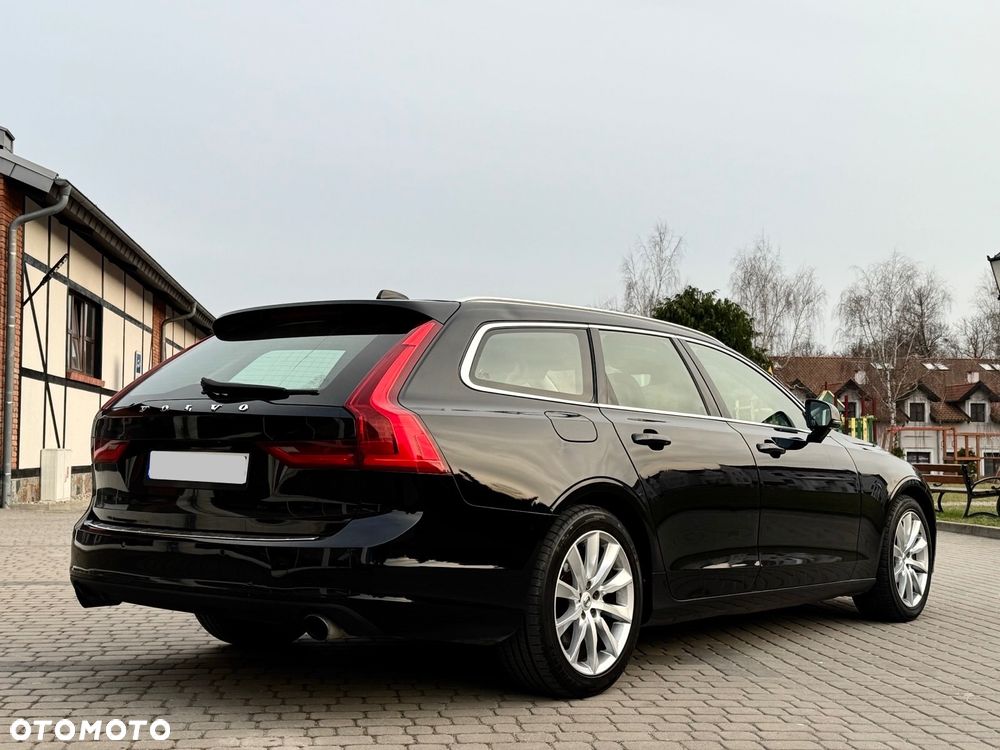 Volvo V90 T5 Momentum - 34