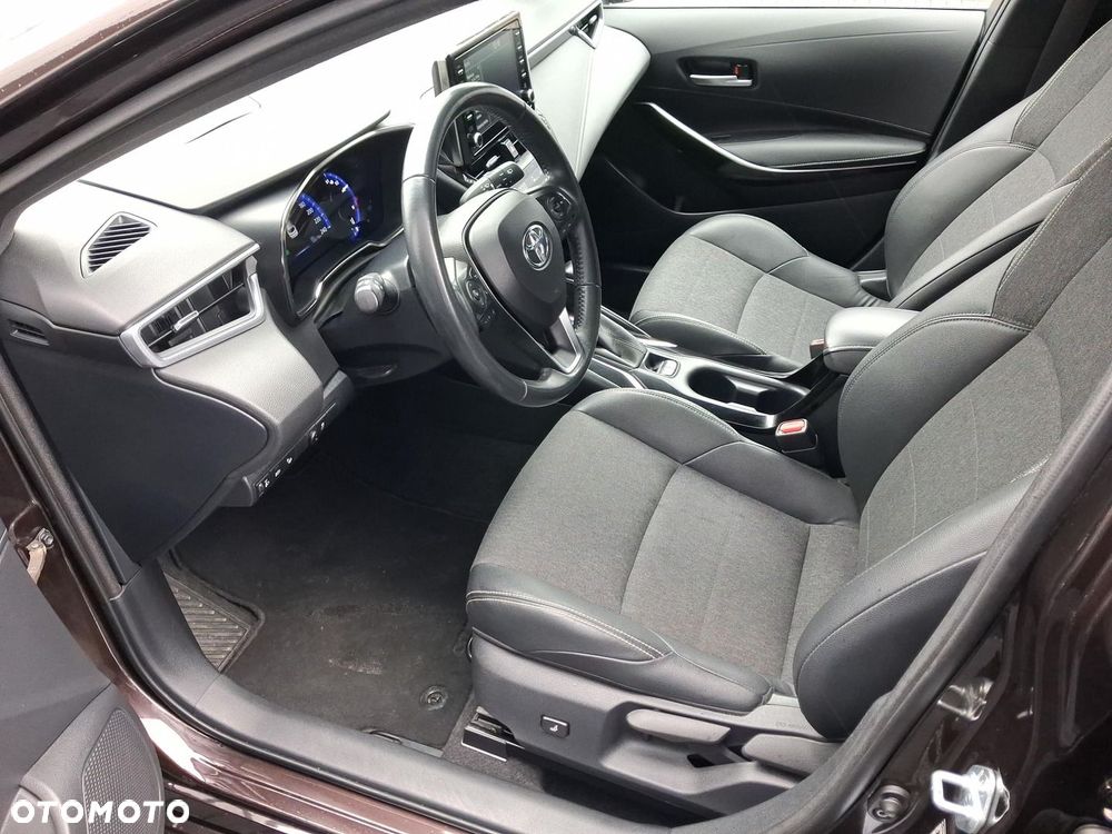 Toyota Corolla 1.8 Hybrid Comfort - 13