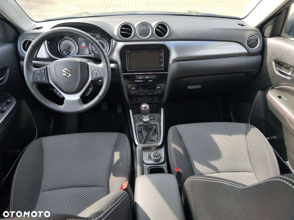 Suzuki Vitara 1.4 Boosterjet Premium 4WD - 14