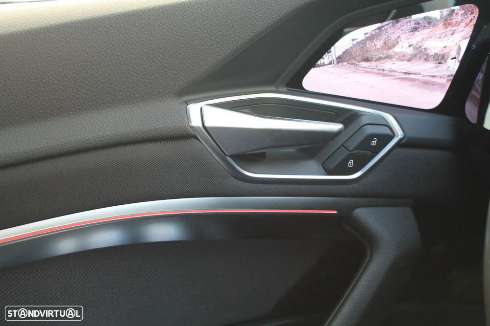 Audi e-tron Sportback 50 quattro S line - 35