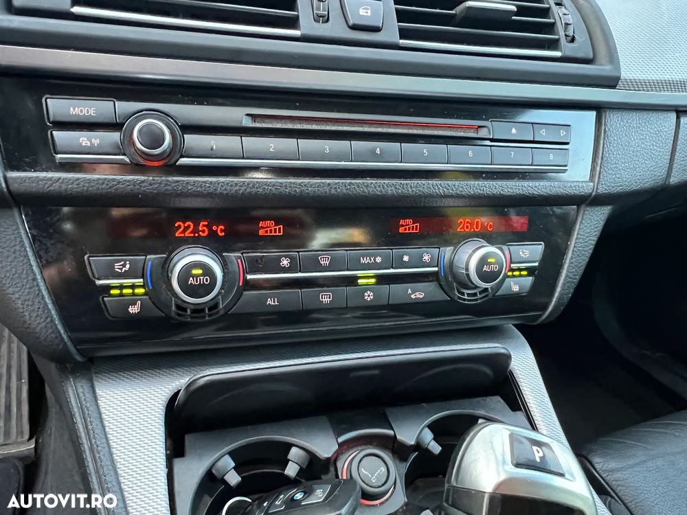 BMW Seria 5 520d Sport-Aut. - 16