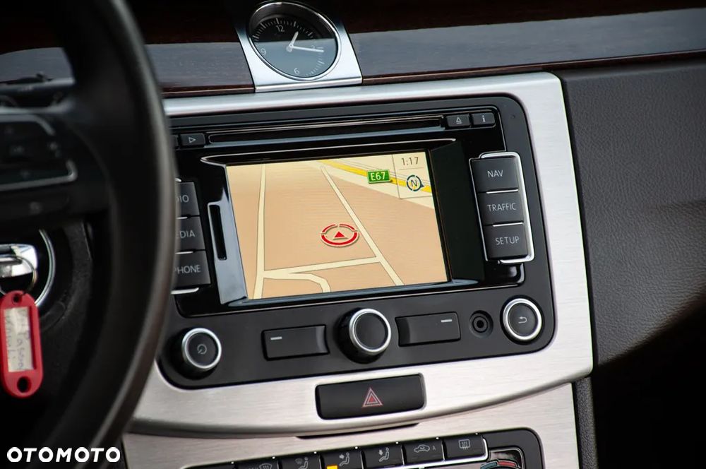 Volkswagen Passat 2.0 TDI DPF Highline DSG - 32