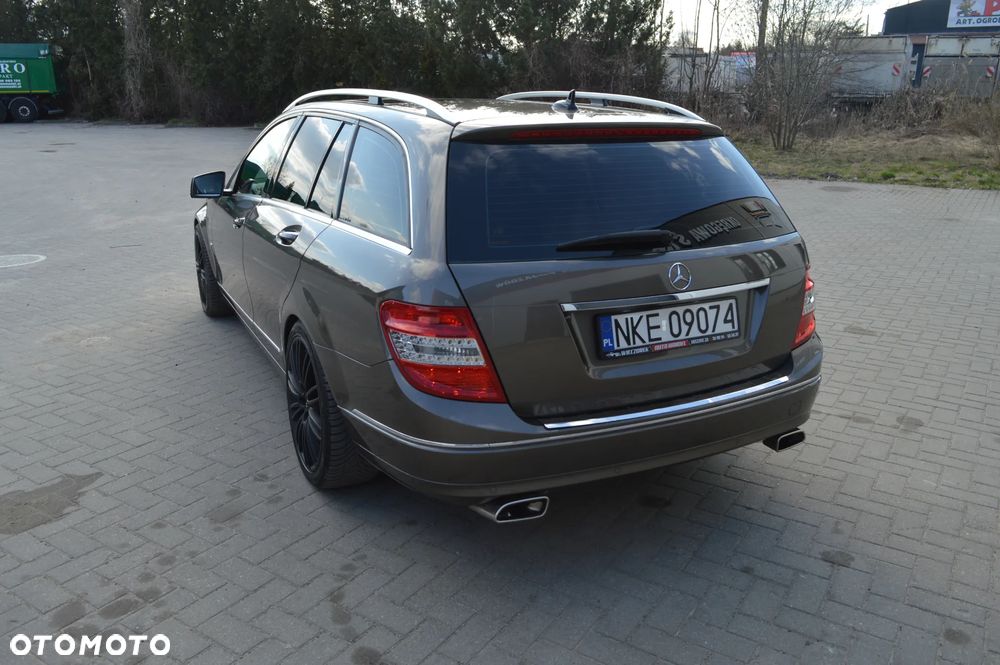 Mercedes-Benz Klasa C 280 7G-TRONIC Avantgarde Sport Edition - 9