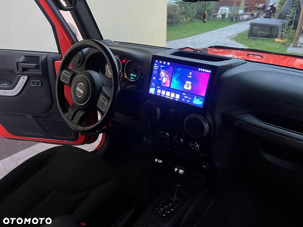Jeep Wrangler - 9