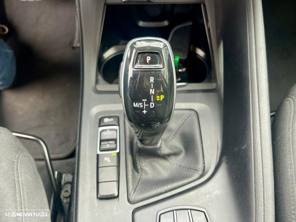 BMW X1 18 d sDrive Advantage Auto - 18