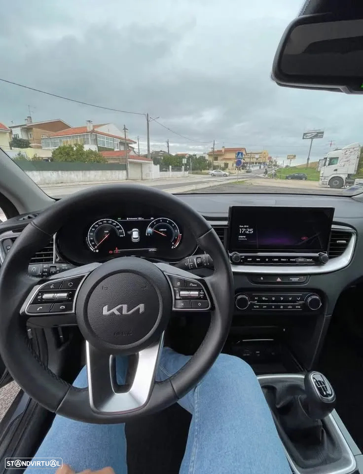 Kia XCeed 1.0 T-GDI Tech - 5
