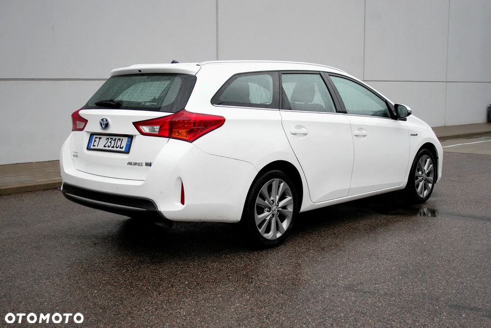 Toyota Auris - 3