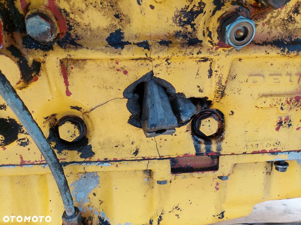 Silnik spalinowy Deutz F8L413 F F8L 413 F 8-CYL Engine - 8