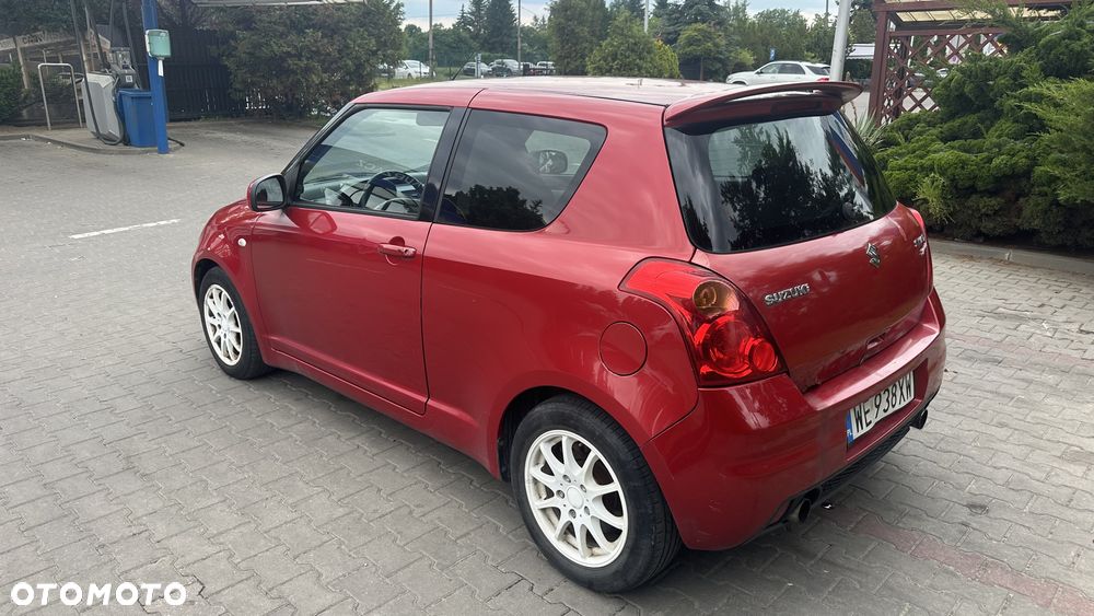 Suzuki Swift - 6