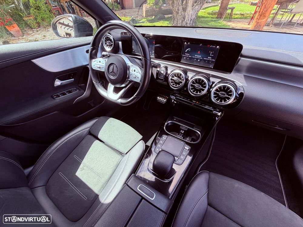 Mercedes-Benz A 250 e 8G-DCT AMG Line - 19