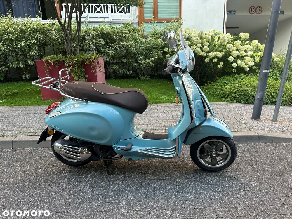Piaggio Vespa - 9