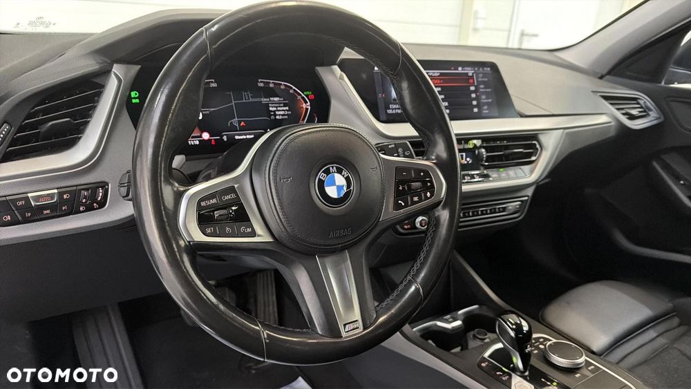 BMW Seria 1 118i Advantage - 31