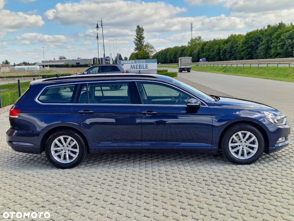 Volkswagen Passat Variant - 37