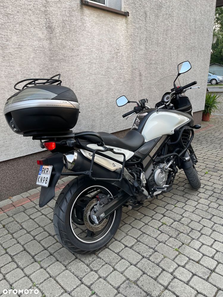 Suzuki V-STROM - 7