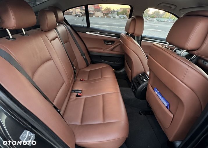 BMW Seria 5 - 12