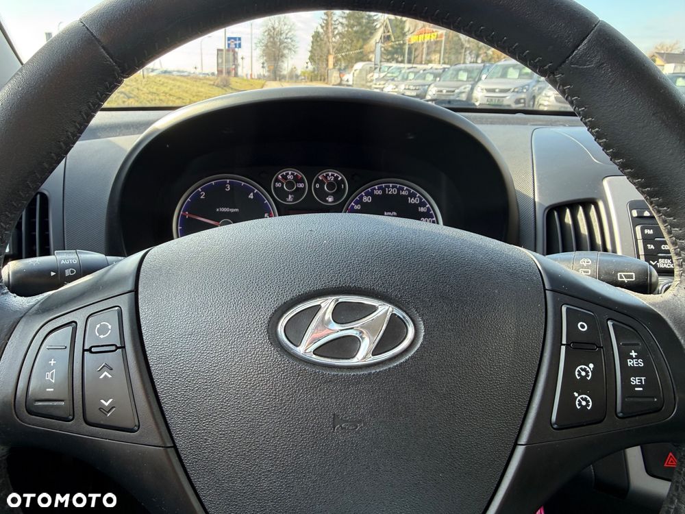 Hyundai i30 1.6 CRDi Edition 20 - 11