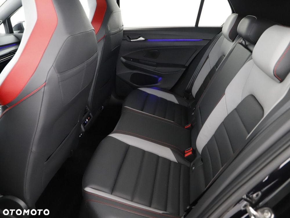 Volkswagen Golf - 7