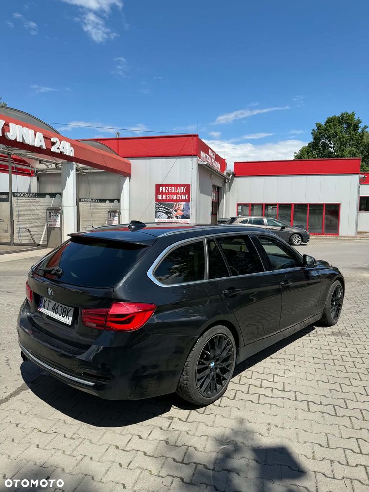 BMW Seria 3 320d Luxury Line - 6