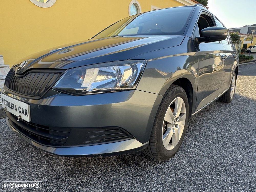 Skoda Fabia Break 1.0 Style - 1