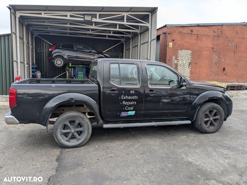 Dezmembrari / Dezmembrez Nissan Navara (D40) 2.5 DCi YD25DETI cutie viteze manuala cod culoare GN0 - 3