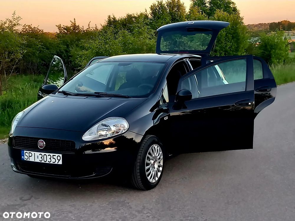 Fiat Grande Punto Actual 1.2 8V Estiva - 12