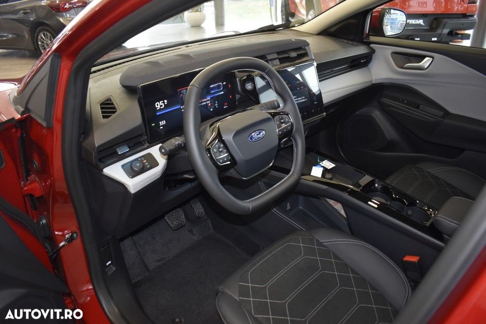 Ford Puma 43 kWh Premium - 13