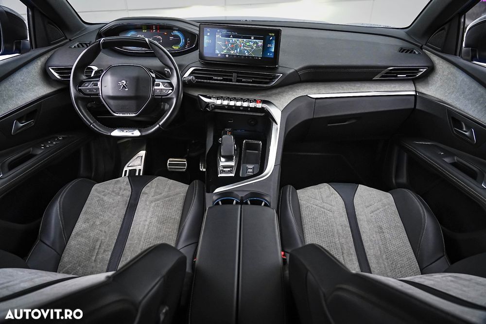 Peugeot 3008 Hybrid 225 e-EAT8 GT Pack - 5