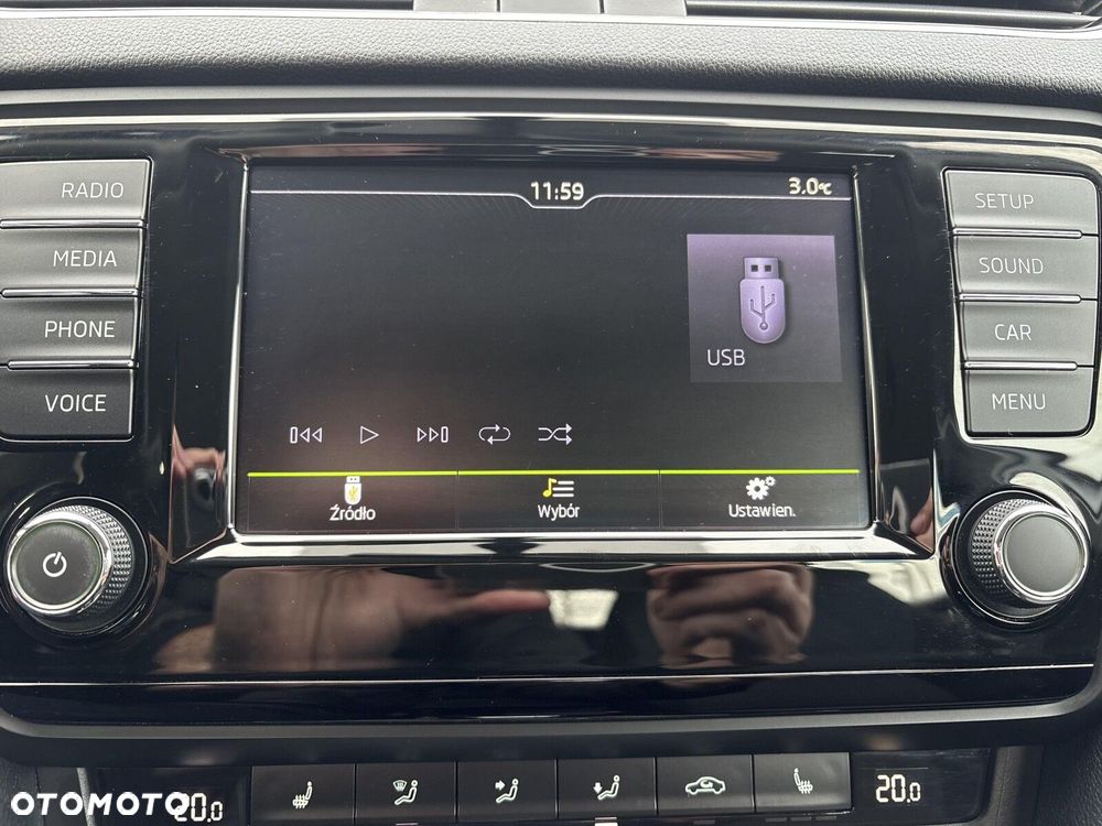 Skoda Octavia 1.4 TSI Ambition DSG - 25