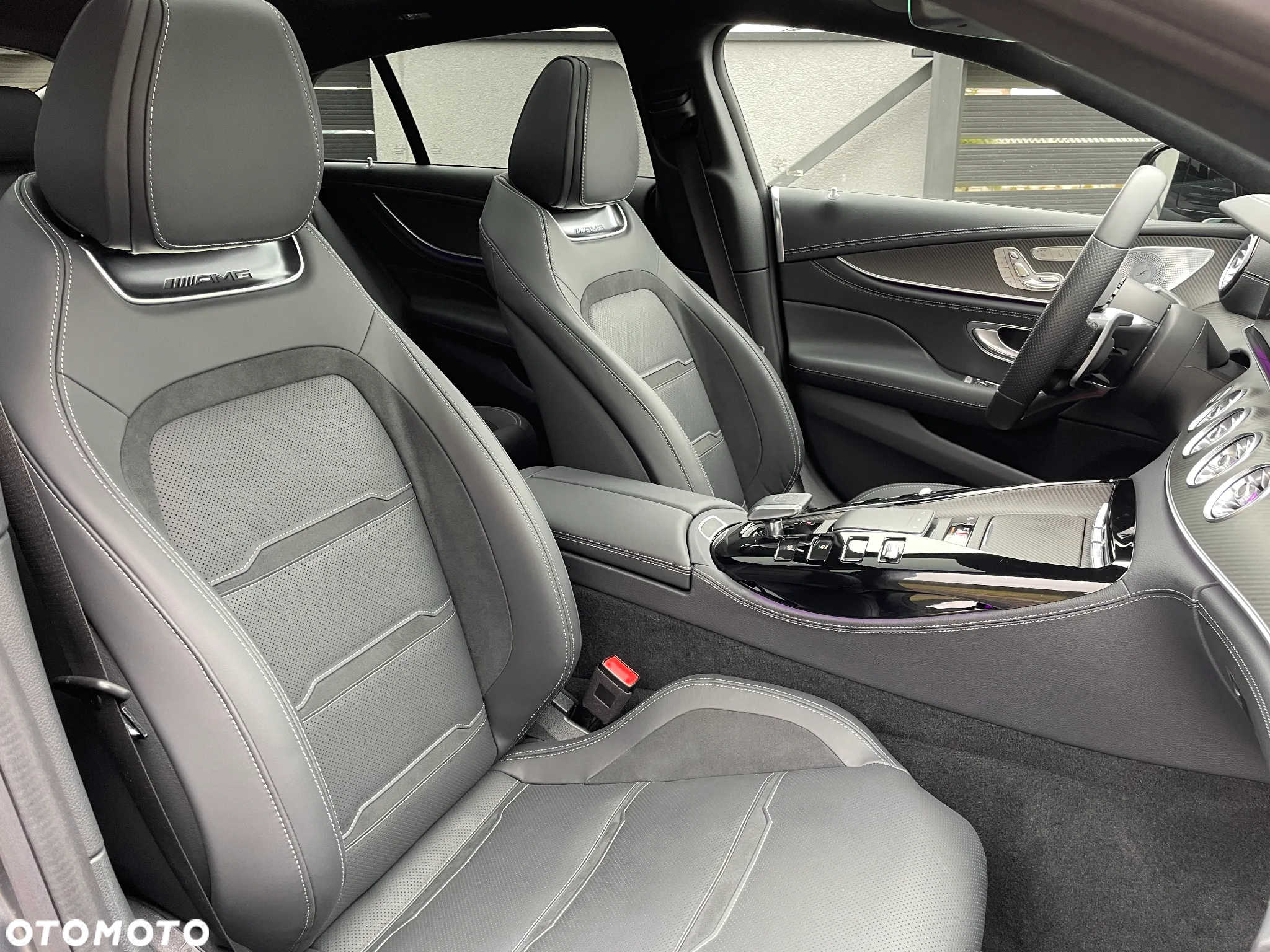 Mercedes-Benz AMG GT 53 4-Matic+ - 19