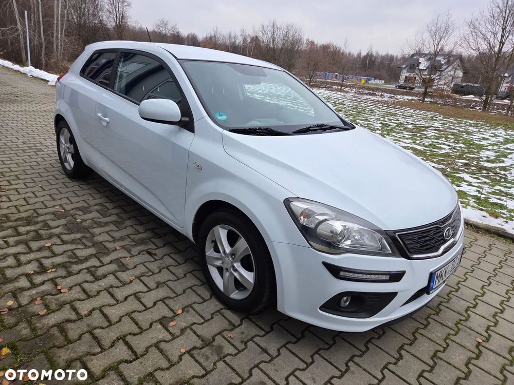 Kia ProCeed 1.4 CVVT Dream-Team Edition - 12
